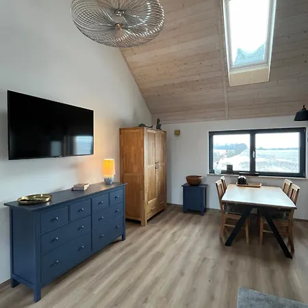 Großzügige Mit Weitem Ausblick Apartamento